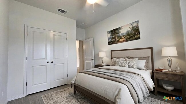 Building Photo - 305 Teakmill Trail