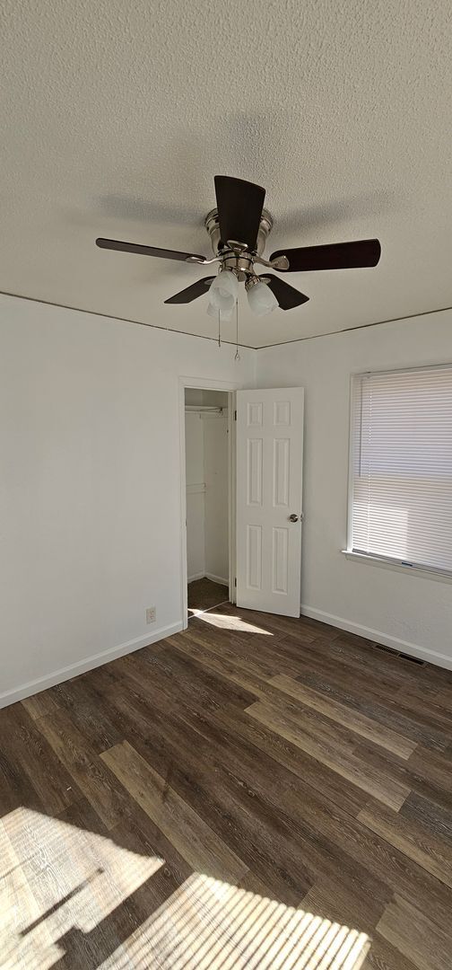 Building Photo - Renovated 4 bedroom with full unfinished basement