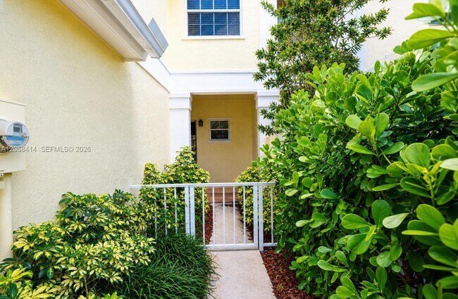 Building Photo - 11840 SW 99th St