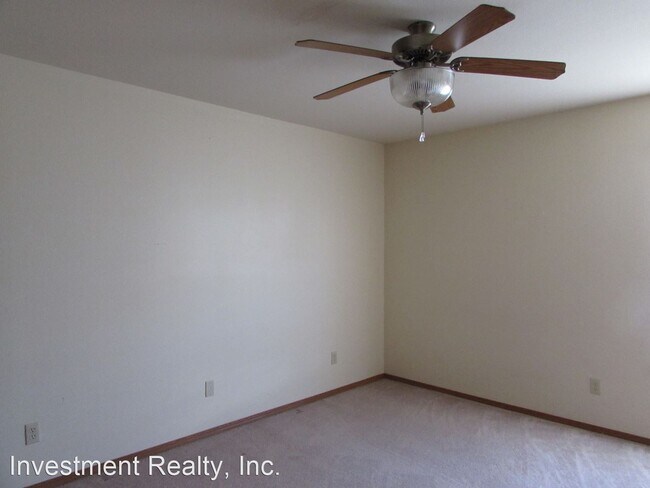 Building Photo - 20333 Skyview Dr