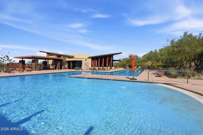 Building Photo - 1118 E Paseo Way