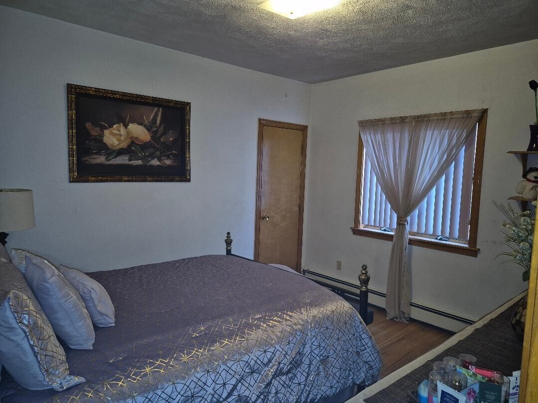 Building Photo - 65 Chipman St