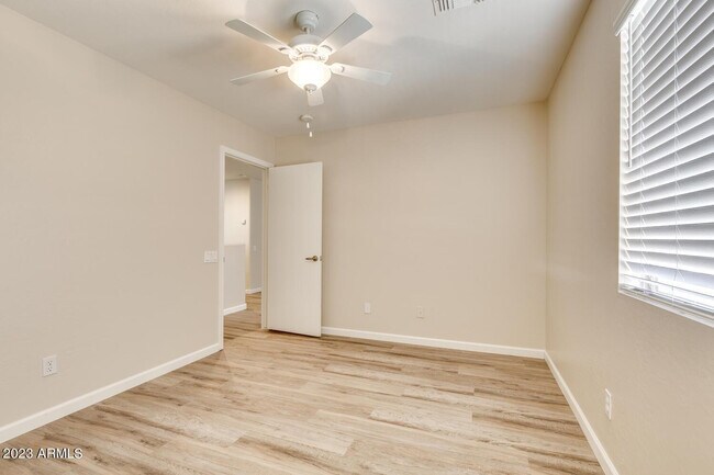 Building Photo - 16003 N Cristine Ln