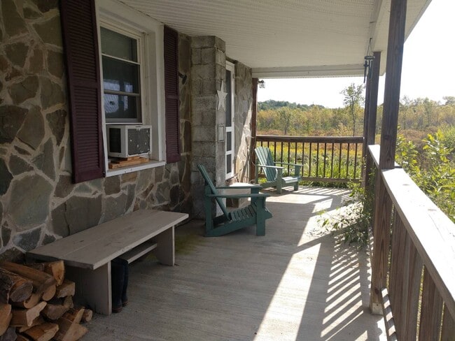 Building Photo - 208 Co Rd 46