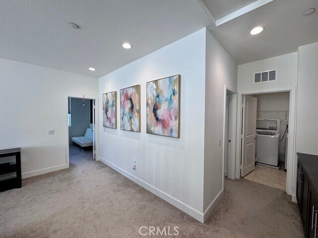 Building Photo - 38572 Rosegate Pl