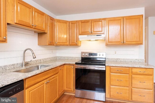 Building Photo - 4683 Joanna Ct