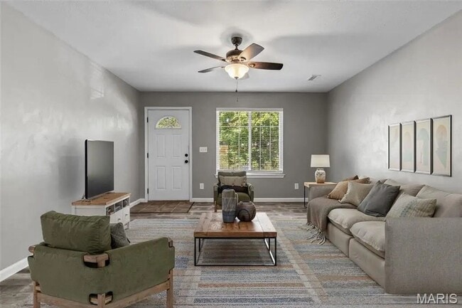 Building Photo - 1835 Woodland Trl