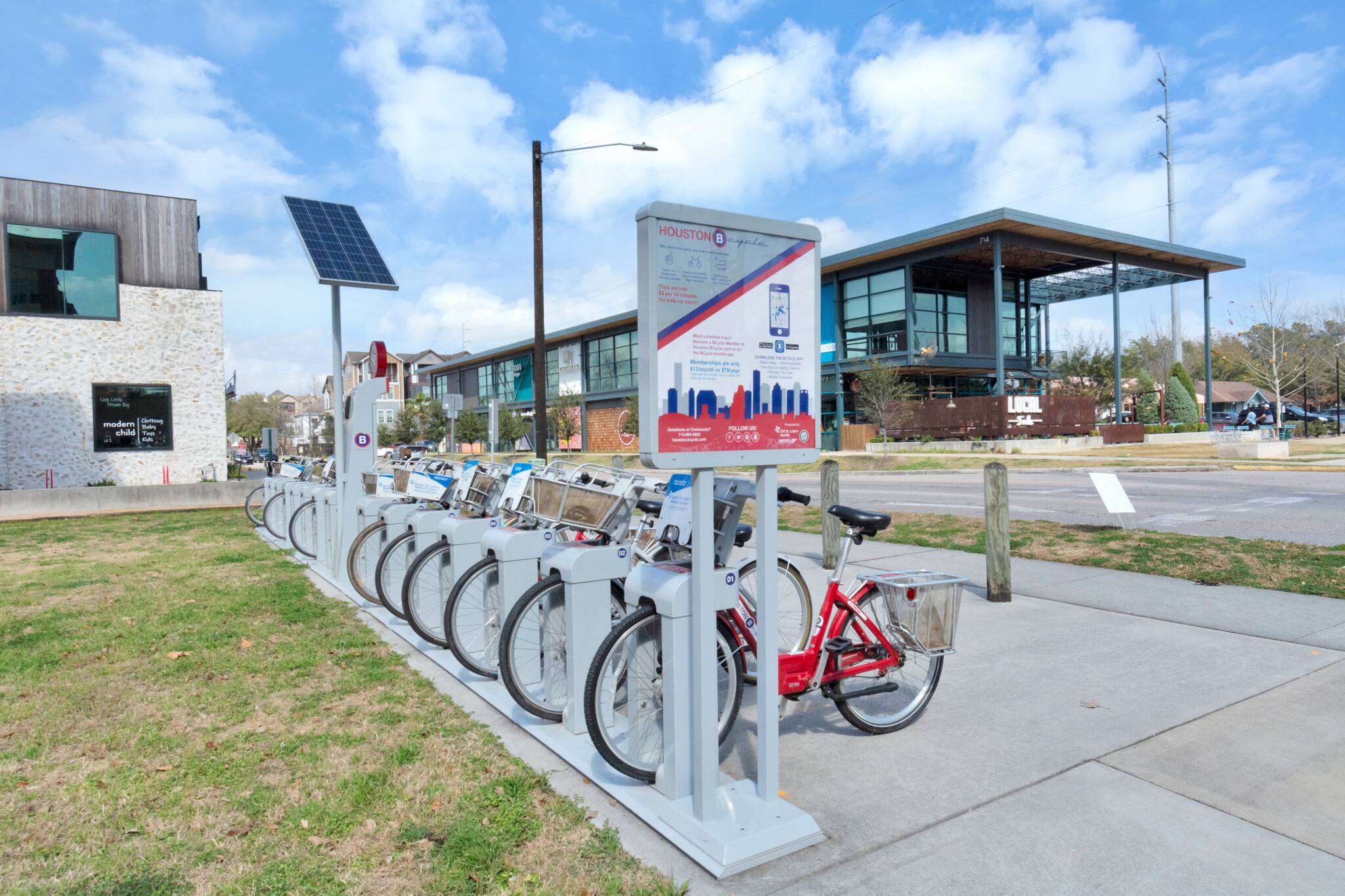 Bike and hike trails - 620 Rutland St