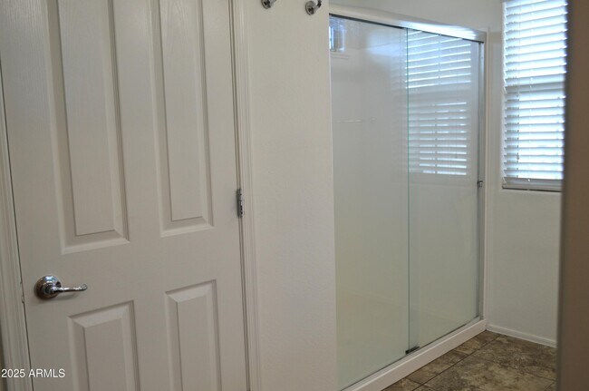 Building Photo - 1178 N 163rd Dr