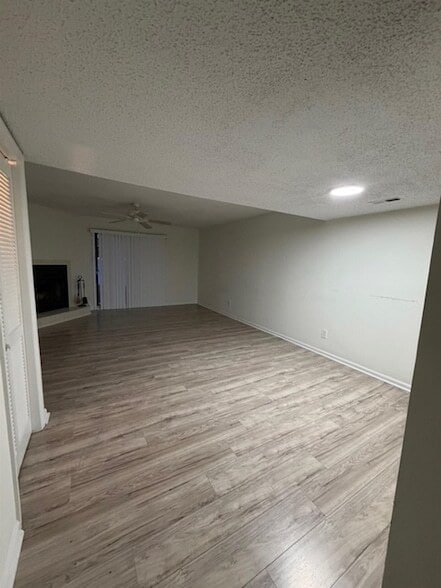 Building Photo - 6703 Jefferson Pl