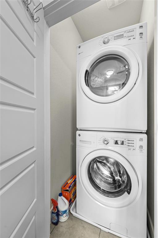 Building Photo - 7714 Easy Wind Dr