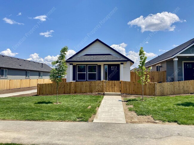 Primary Photo - NEWER CONSTRUCTION - 2 BR 1BA Hayden Home ...