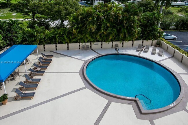 Building Photo - 2400 Presidential Way