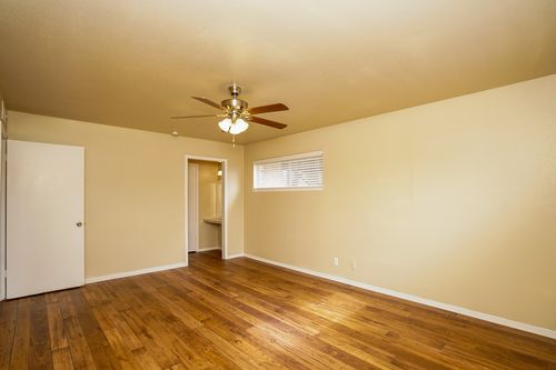 Building Photo - 820 Gentleman Rd