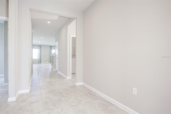 Building Photo - 1892 Basenji Dr