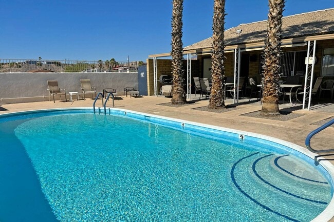 Building Photo - 350 Lee Ave