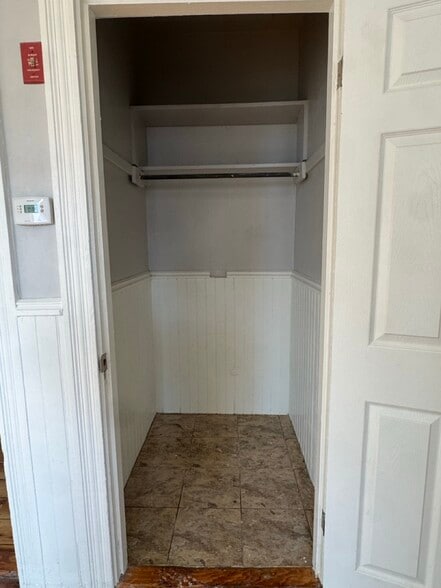 Building Photo - 58 Division St