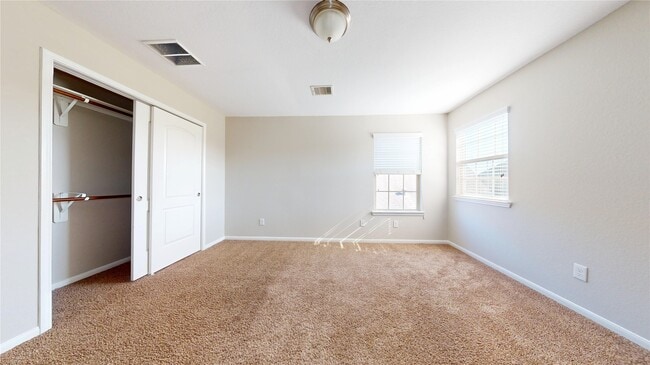 Building Photo - 20254 Fossil Valley Ln