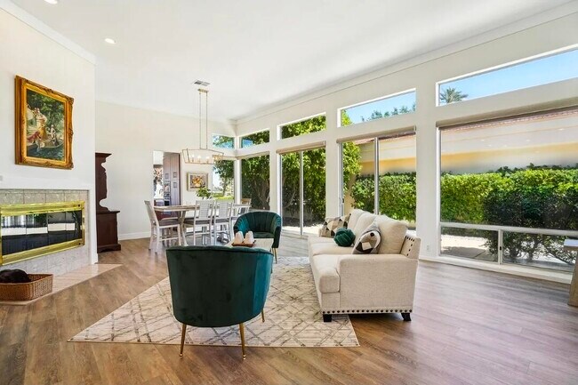 Building Photo - 75294 St Andrews Ct