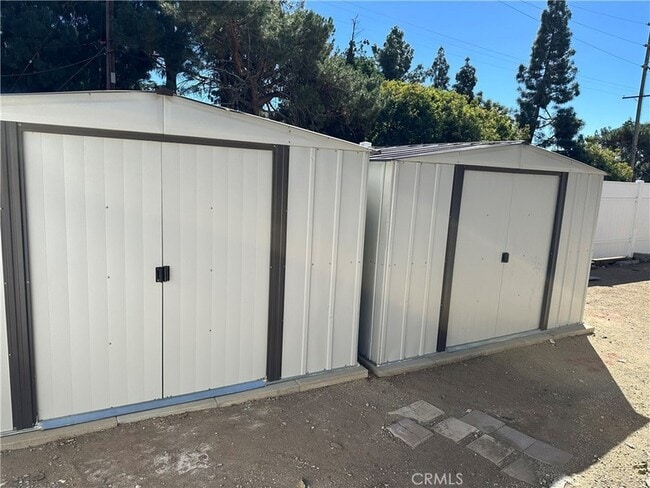 Building Photo - 13455 Bradley Ave