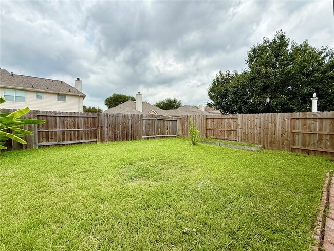 Building Photo - 11514 Hills Bridge Ln