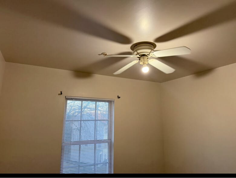 Building Photo - 21 21st St SE