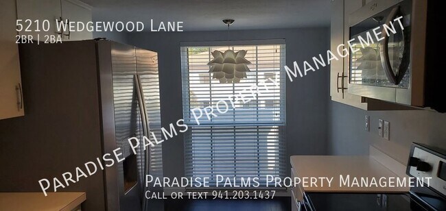 Building Photo - 5210 Wedgewood Ln