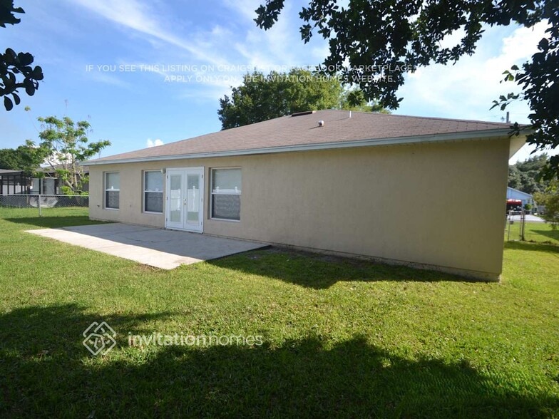 Building Photo - 936 Delano Ct