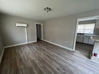 Building Photo - 2506 Kildare St NW