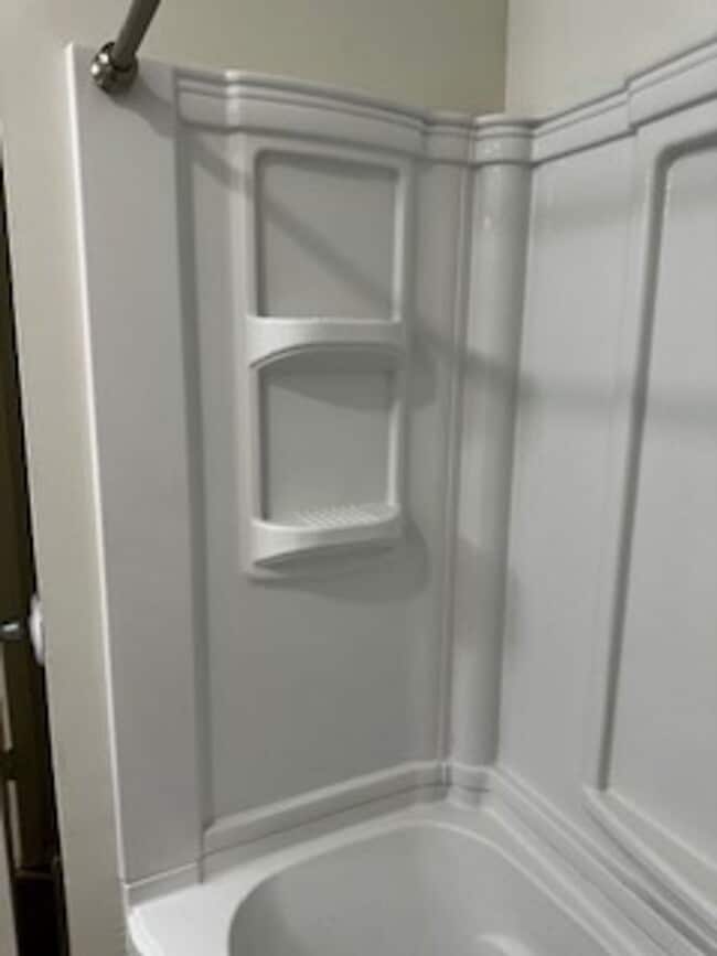 Building Photo - Fully Remodeled Home!