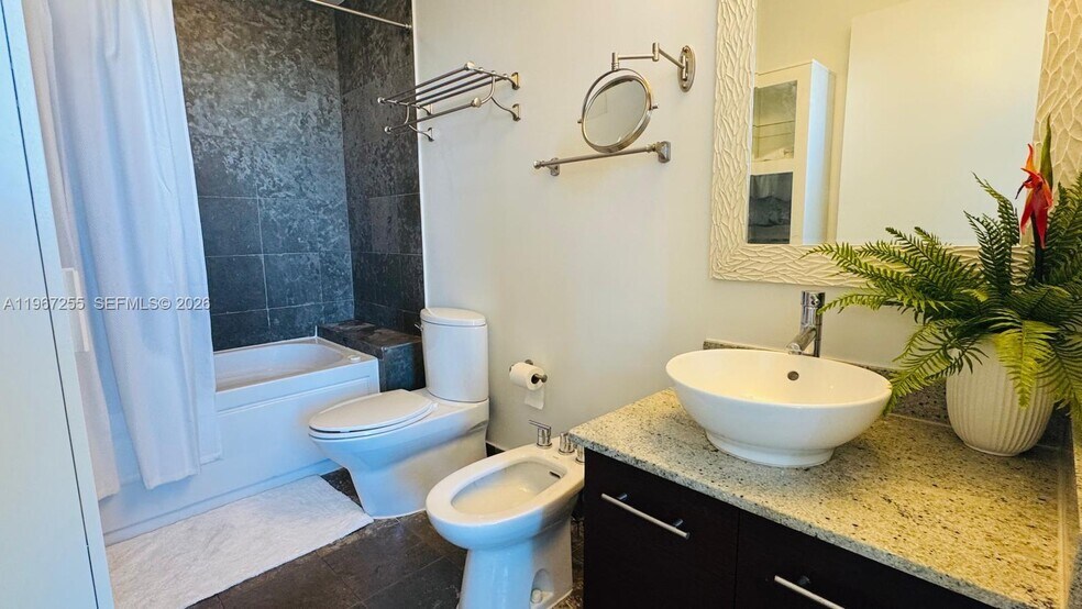 Building Photo - 3029 NE 188th St