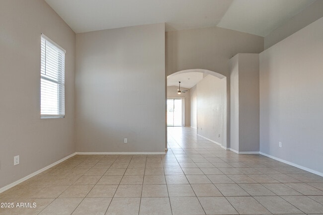 Building Photo - 4402 E Creosote Dr