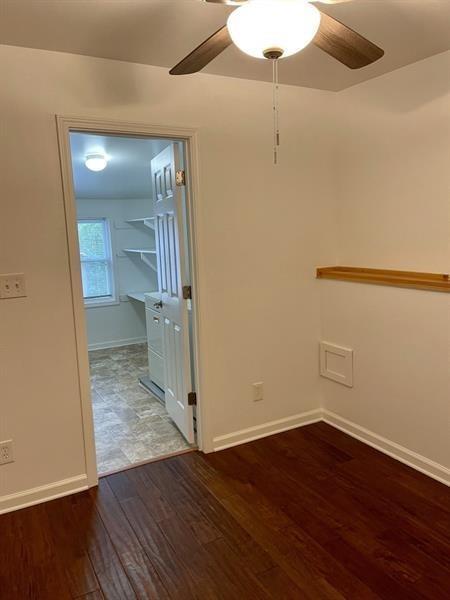 Building Photo - 8940 Bay Dr