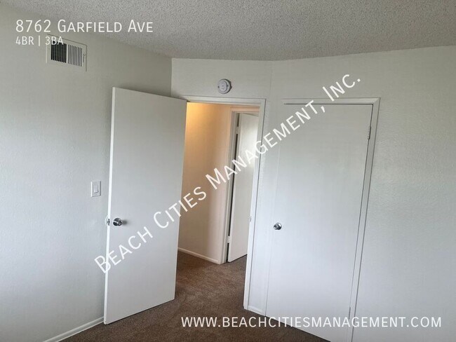 Building Photo - 8762 Garfield Ave