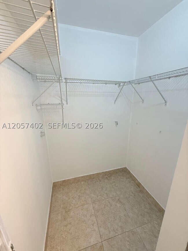 Building Photo - 15635 SW 74th Cir Dr
