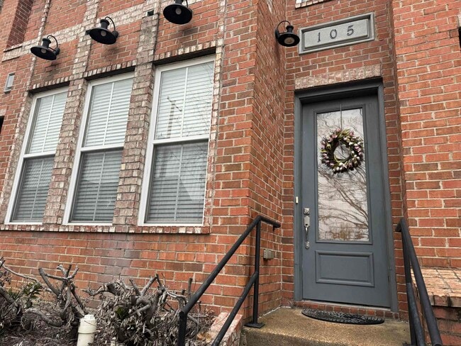 Building Photo - 70 W Carolina Ave