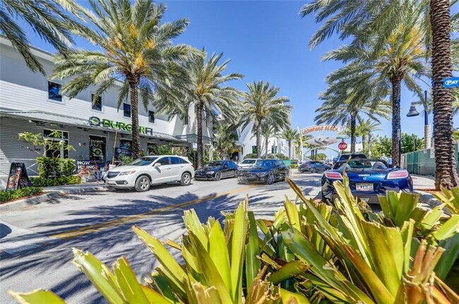 Building Photo - 133 N Pompano Beach Blvd