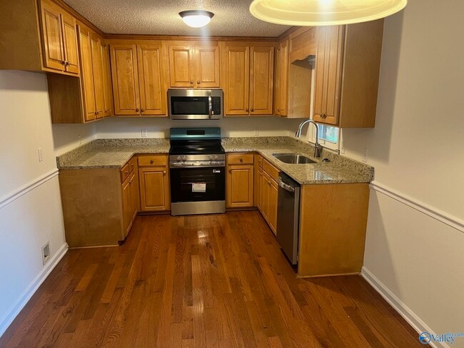 Building Photo - 111 Cepha Dr