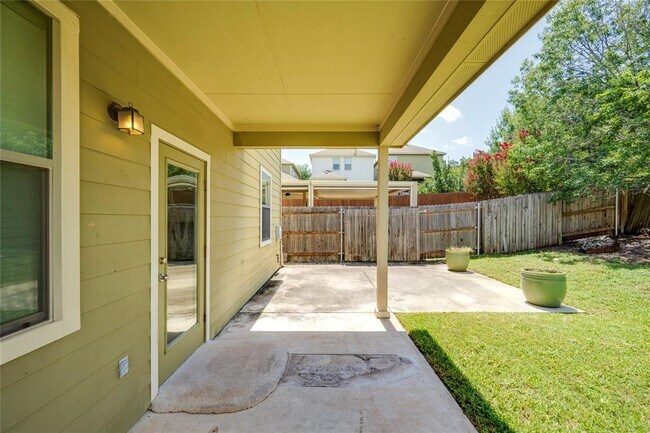 Building Photo - 3007 Sea Jay Dr