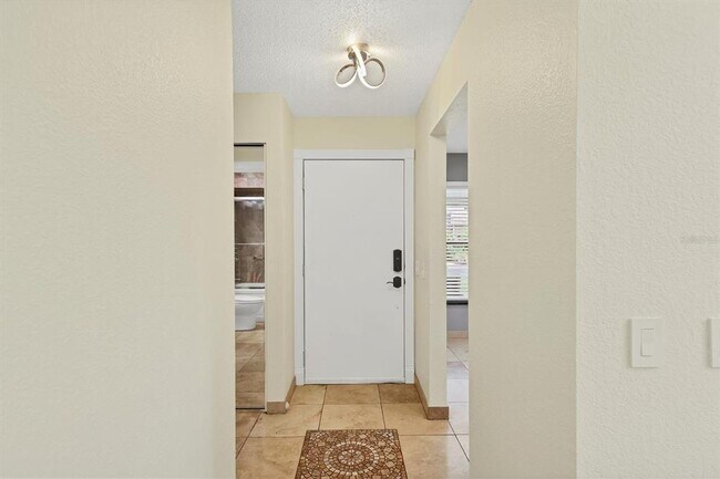 Building Photo - 4949 Village Garden Dr