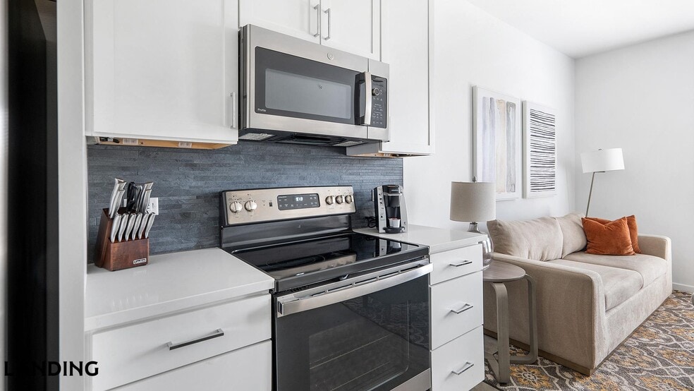 Building Photo - 5511 Caprock Smt Dr