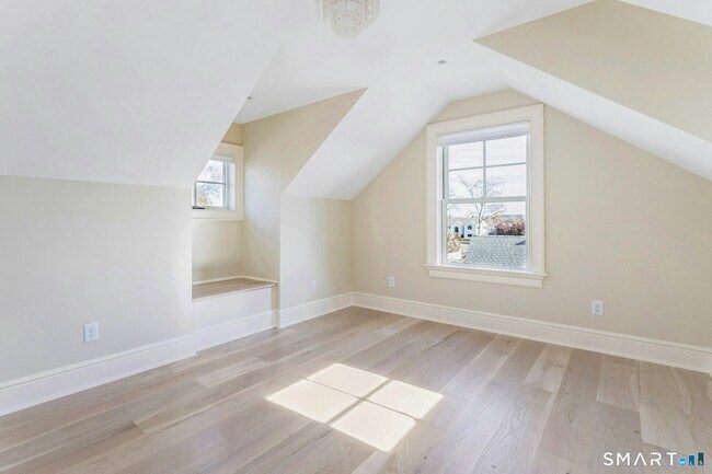 Building Photo - 46 Cook Rd