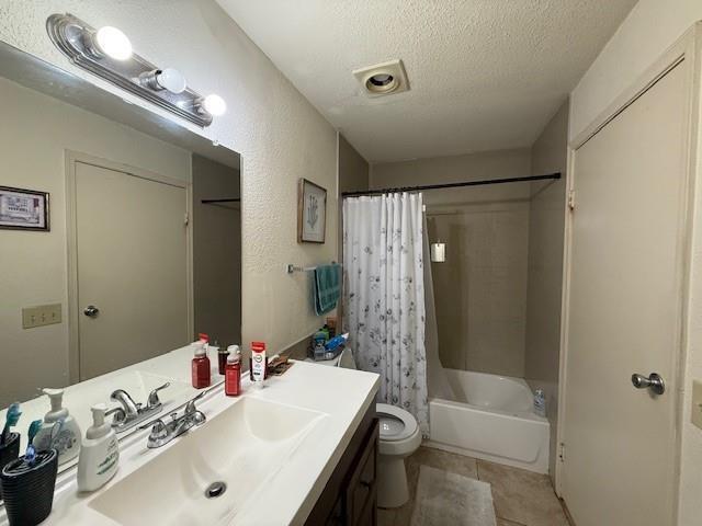 Building Photo - 899 Riverside Dr