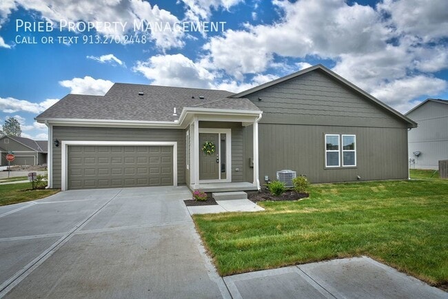 Building Photo - Reserve Townhome - Available June 9th