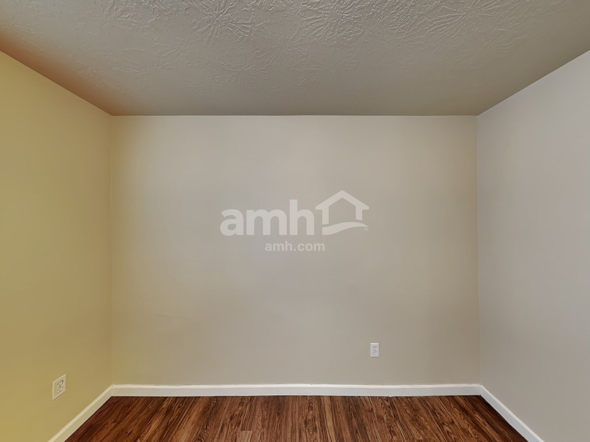 Building Photo - 1774 Cherrybloom Ct SE