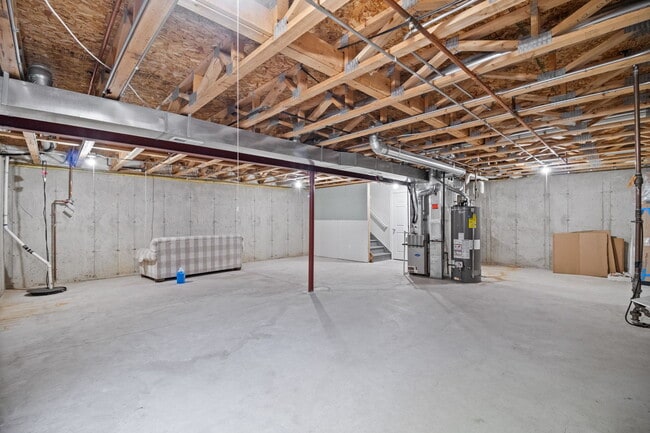 Building Photo - 6028 Canterbury Ln