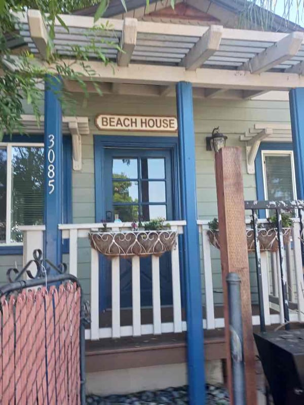 Building Photo - 3085 Roosevelt St