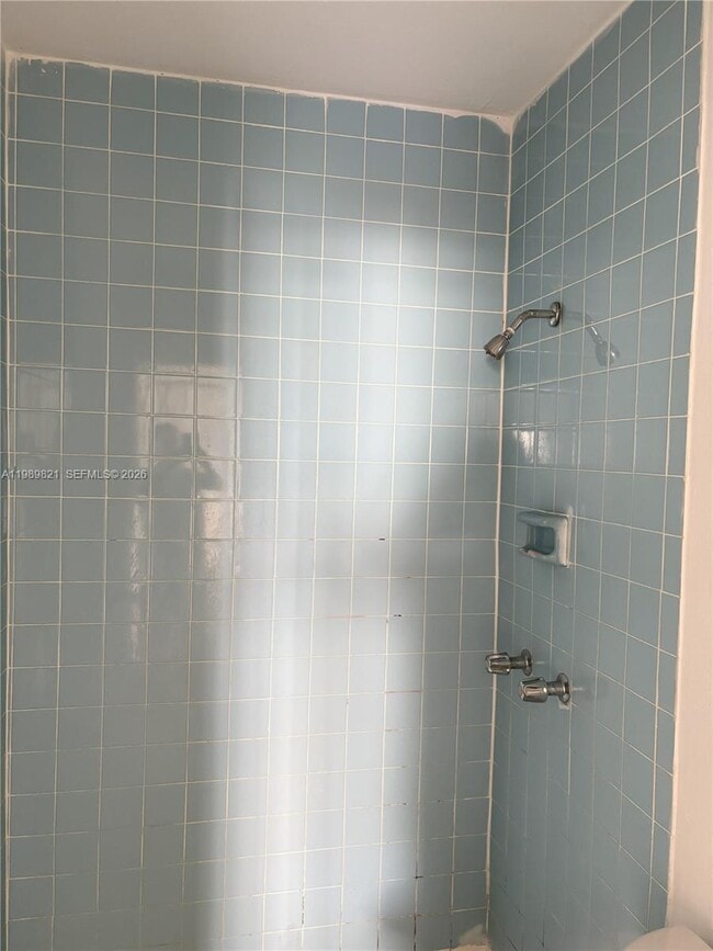 Building Photo - 3675 W 11th Ave