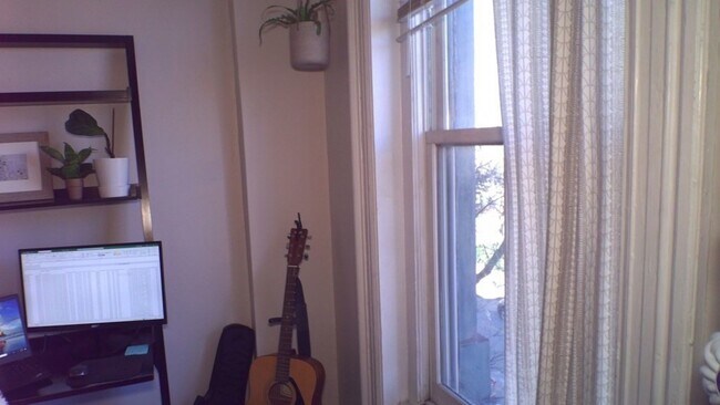 Building Photo - 30 Holyoke St