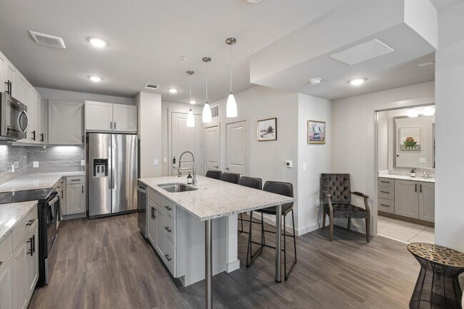 Building Photo - 5820 1/2 Cameron Road-SI FL1-ID1364166P